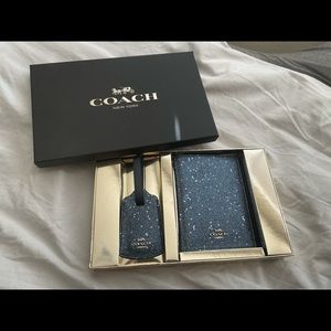 Coach Passport & Luggage Tag